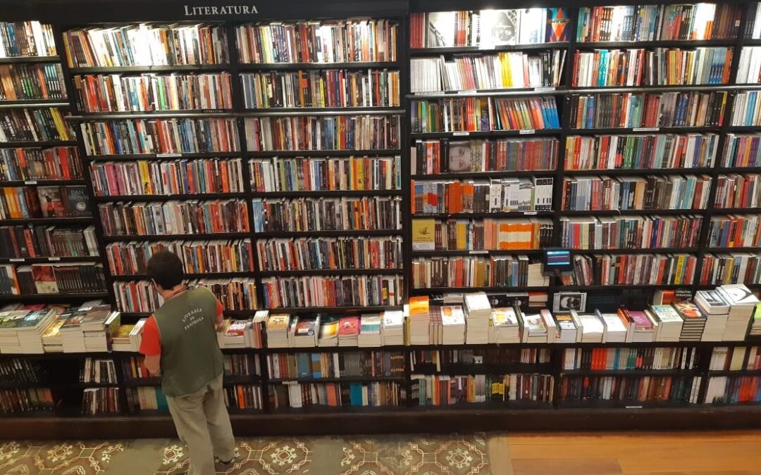 Estudo aponta que setor editorial amplo gera 70 mil empregos diretos no Brasil